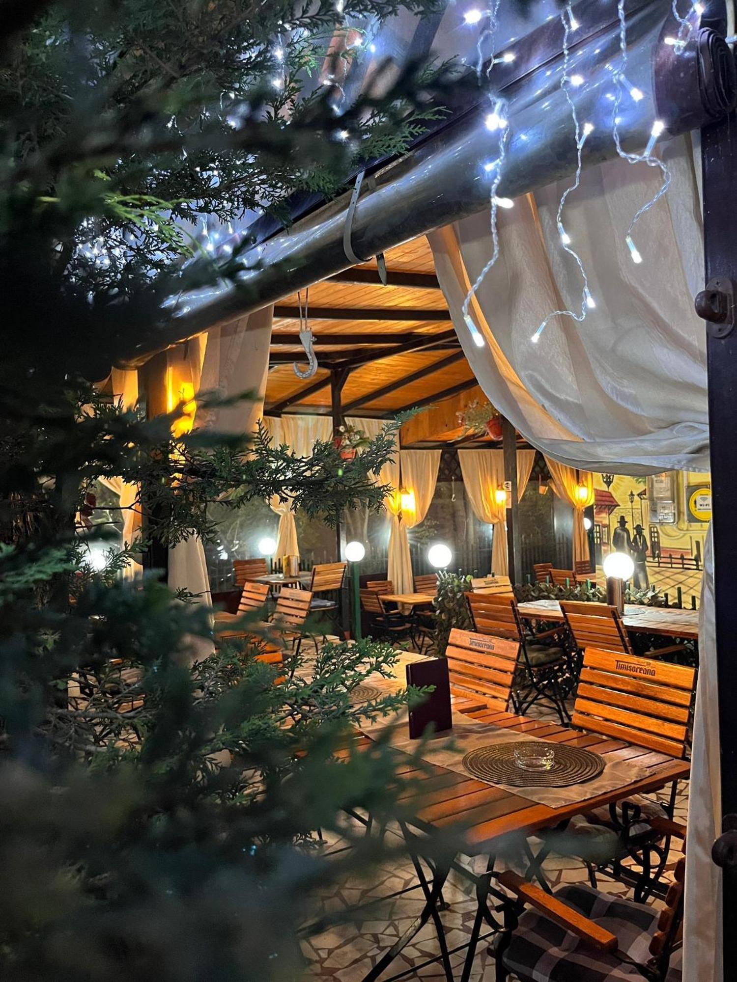 Pensiune Restaurant Arconi Năvodari Extérieur photo